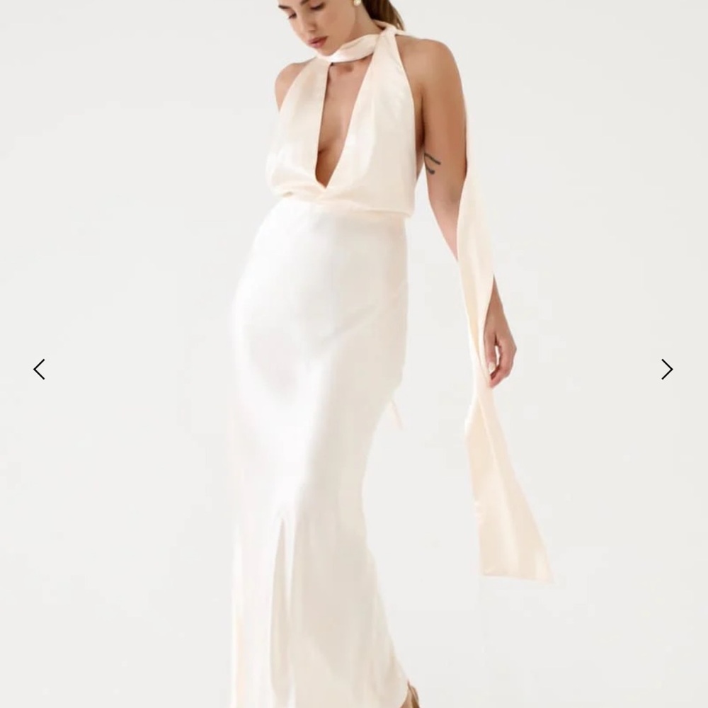 Elegant Cream Halter Dress